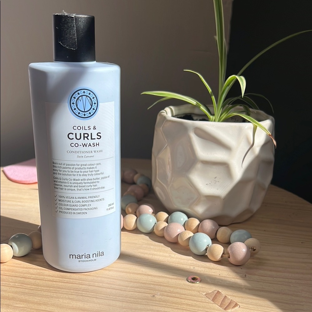 Coils & Curls Co-Wash - Black